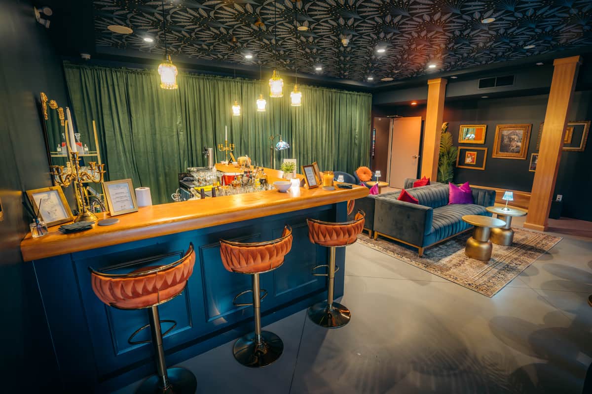 Reel Room dining space